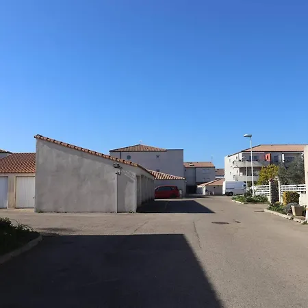 Lejlighed 3 Pieces Avec Terrasse, Parking Prive Et Clim Au Grau-du-roi - Fr-1-307-67