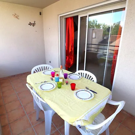 3 Pieces Avec Terrasse, Parking Prive Et Clim Au Grau-du-roi - Fr-1-307-67 Le Grau-du-Roi
